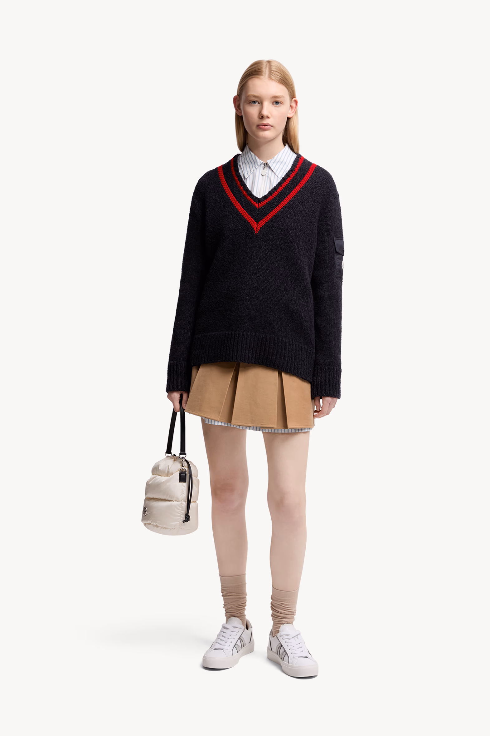 Pull matelassé en coton et laine mélangés à col en V Femmes Bleu marine Moncler 0